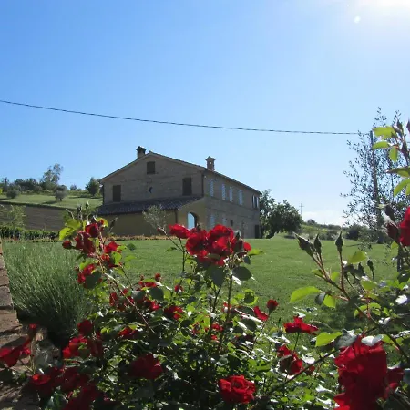 Country house Agriturismo La Vecchia Fonte