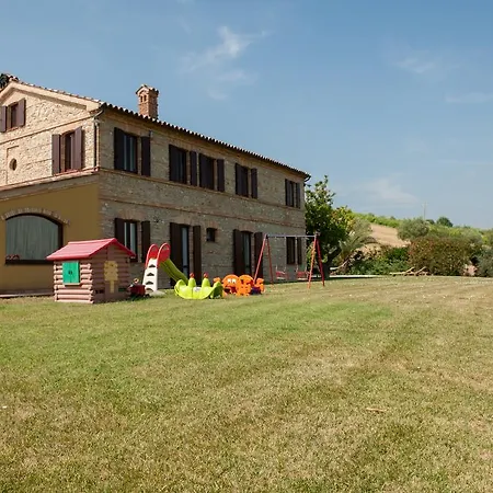 Casa di campagna La Vecchia Fonte Castelbellino
