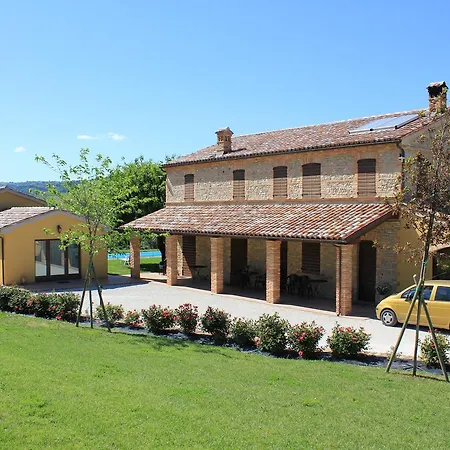 Agriturismo La Vecchia Fonte Country house